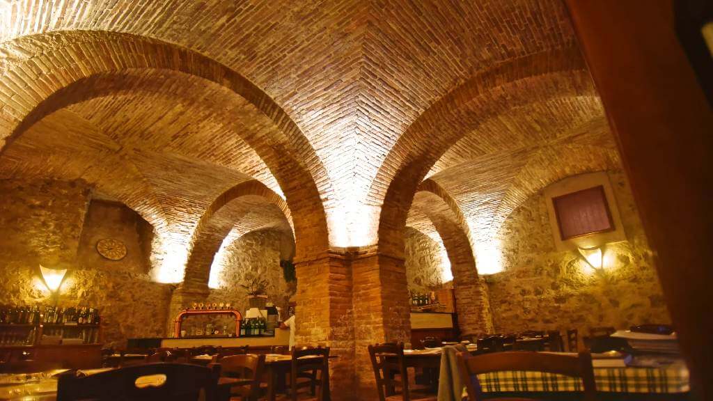 Locali storici e piatti tipici Ristorante Peter Pan 2 Poggio Mirteto - GeoSabina
