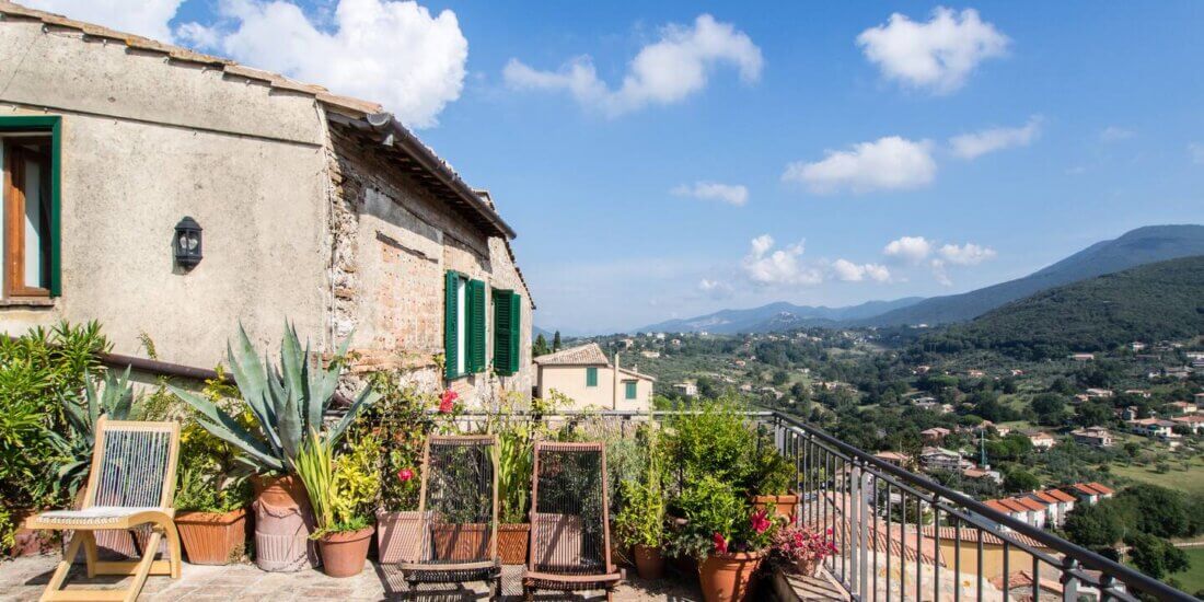 Terrazza panoramica e dimora storica La Torretta Casperia - GeoSabina